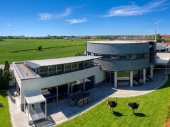 Snagov, Vladiceasca, vila cu 2 oscaruri in arhitectura